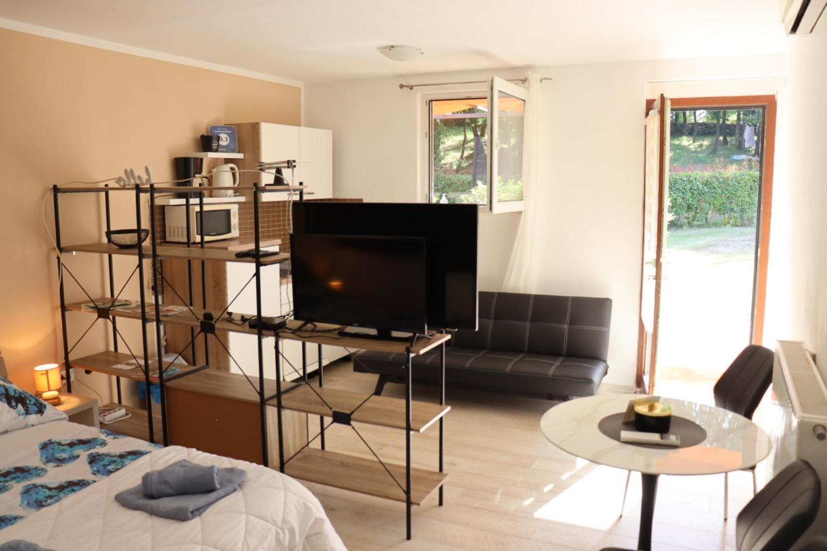 Apartments Matelici Divšići Eksteriør billede