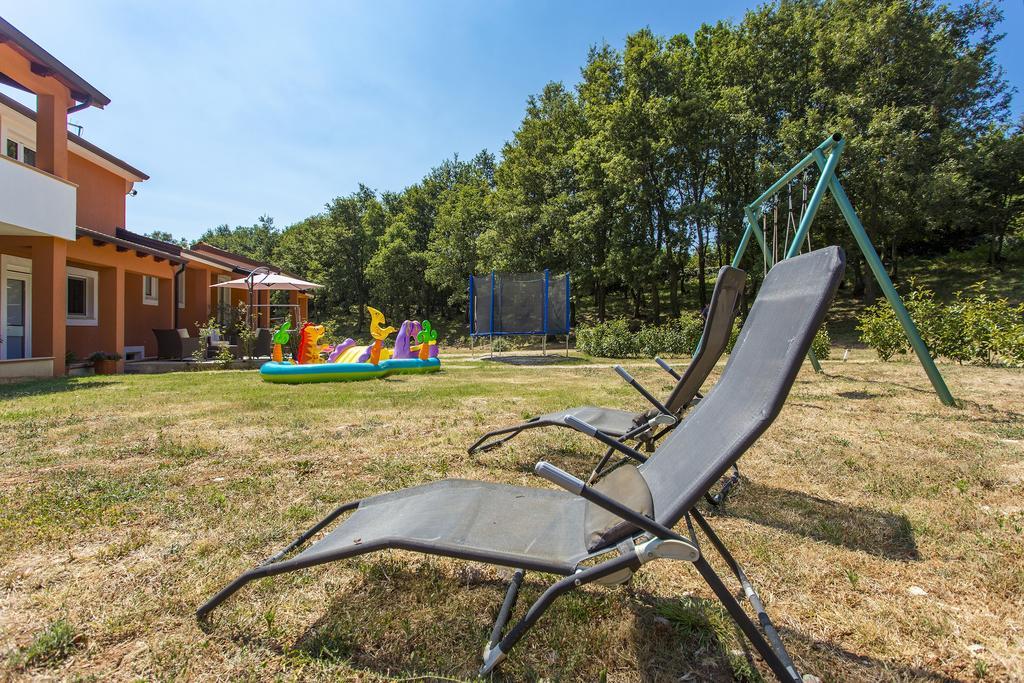 Apartments Matelici Divšići Eksteriør billede