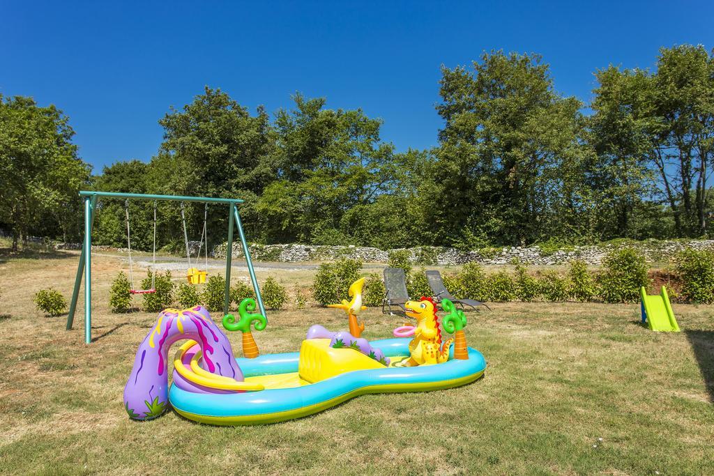 Apartments Matelici Divšići Eksteriør billede