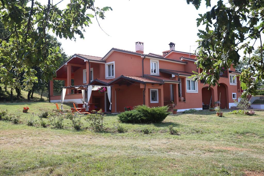 Apartments Matelici Divšići Eksteriør billede